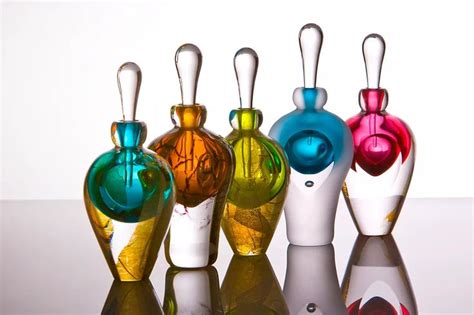 kalkiglass hand makes and forms beautiful art glass through the traditional and exciting methods