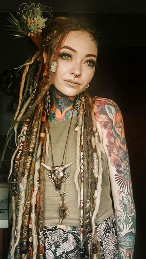 style guru mode style hippie life hippie style hot tattoos girl tattoos arte punk dreads