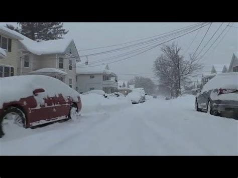 Ein schneesturm hat stockholm vollkommen außer gefecht gesetzt. USA: Schneesturm legt Kleinstadt larm - YouTube