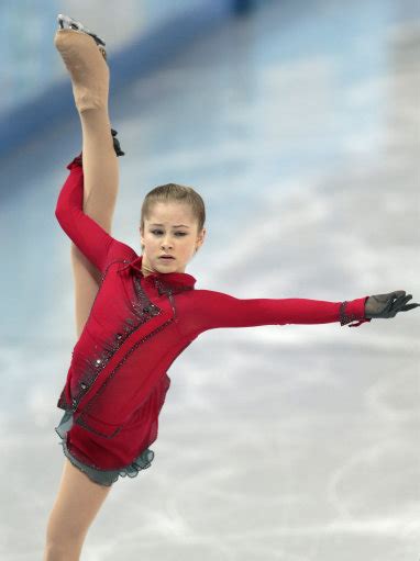 Yulia Lipnitskaya Father Mother Raised Olympic Prodigy Alone Gave Up