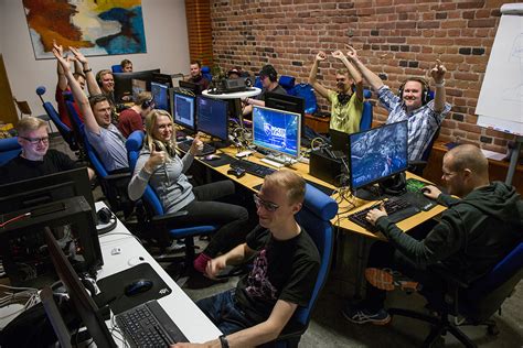 The Top 10 Dos And Donts For Your First Lan Party