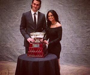 Find out about hockey player cedric paquette: Alexa DelGreco NHL John Gibson's Girlfriend (Bio, Wiki)