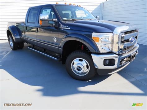 2014 Ford F350 Super Duty Lariat Crew Cab 4x4 Dually In Blue Jeans