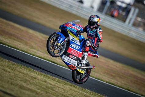 Filip salač musí kvůli zranění z posledního závodu ve valencii vynechat poslední závody letošní sezóny mistrovství světa silničních motocyklů. Filip Salač: "S pátečními tréninky jsem spokojený" - eva ...