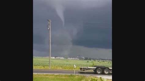Tornado Hits Factory In Iowa Some Injuries Reported