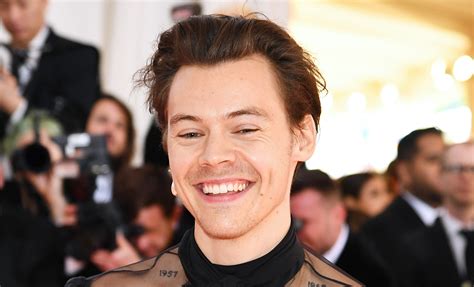 Harry Styles’ New ‘rolling Stone’ Cover Is A Must See Harry Styles Magazine Shirtless