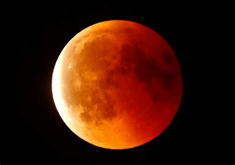 Un Eclipse Lunar único ¿qué Es Una Luna De Sangre