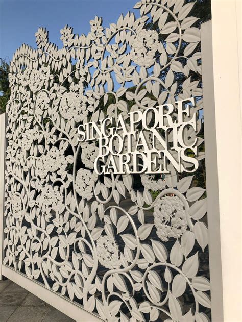 The botanic gardens in singapore. Blog | Singapore botanic gardens, Singapore garden, Garden ...