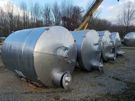 2000 Gal Stainless Steel Tank 15677 New Used And Surplus Equipment