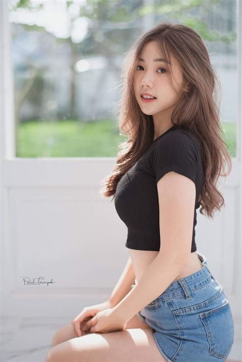 Cute Girls Sexy Girls Beautiful Asian Girls Jeans Style Asian
