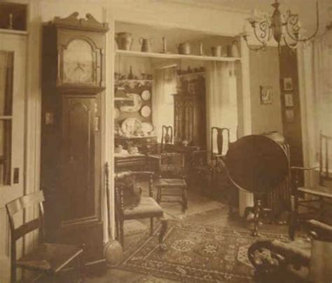 A Rare Look Inside Victorian Houses From The 1800s 13 Photos Dusty