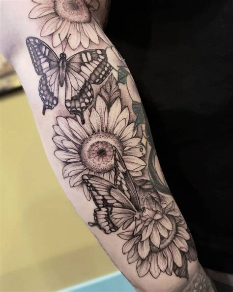 39 Impressive Black And White Sunflower Tattoo Ideas Sunflower Tattoo