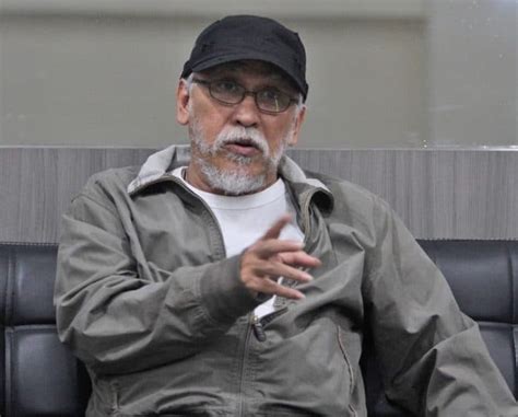 Contact kata kata bijak iwan fals on messenger. 1000+ Kata Kata Iwan Fals Bijak / Menyentuh Hati / Penuh Makna