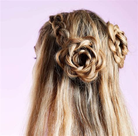 In Bloom 10 Flower Hairstyles Were Gushing Over Now