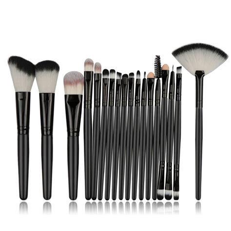 High Quality Eco Friendly Make Up Brushes 18 Pieces Professional
