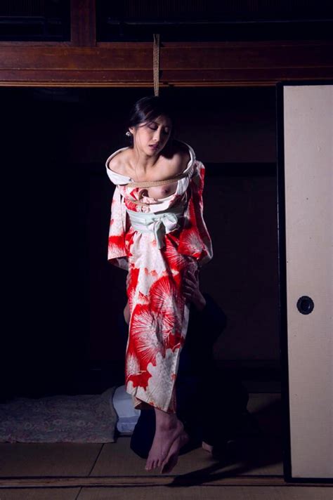 美しき女性の緊縛美 剥き出しにされた乳房の美女 ko c sanのblog