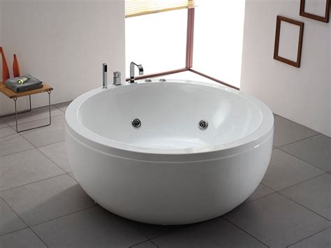 So findet jeder die ideale badewanne für sein individuelles bad. freistehender 2 Personen Whirlpool Albany Badewanne ...