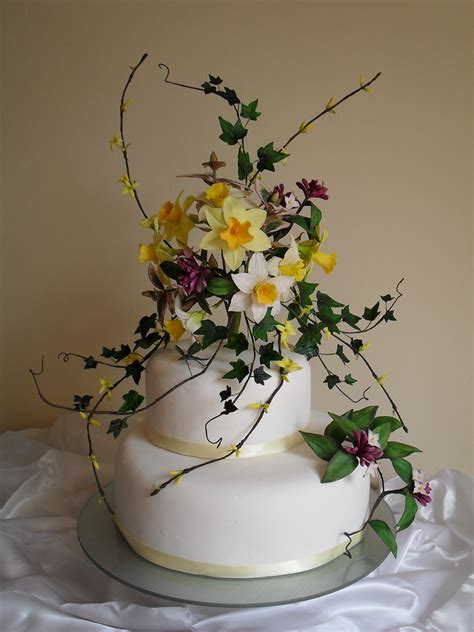 Daffodil Wedding Cake Fruit Cakes Marzipan Sugarpaste Flickr