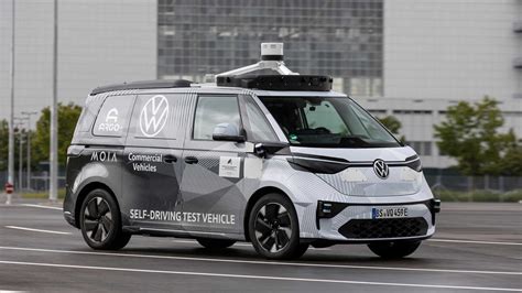 Volkswagens Idbuzz Electric Minivan Appears As A Self Driving