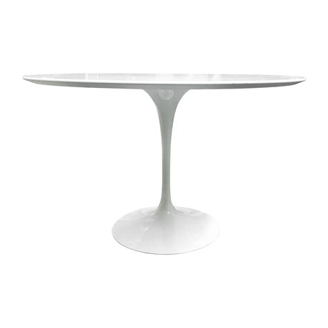 Eero Saarinen Knoll Round Tulip Dining Table Available For Immediate