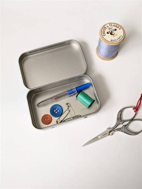 Storage Tin Sewing Kit Altoid Tin T For Quilter Etsy