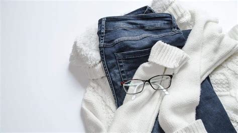 Try these stylish picks to embrace age-defying fashion