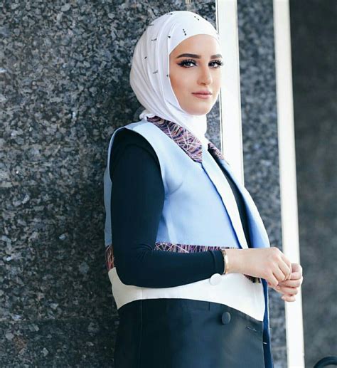 16 Modeles Hijab Fashions Penting