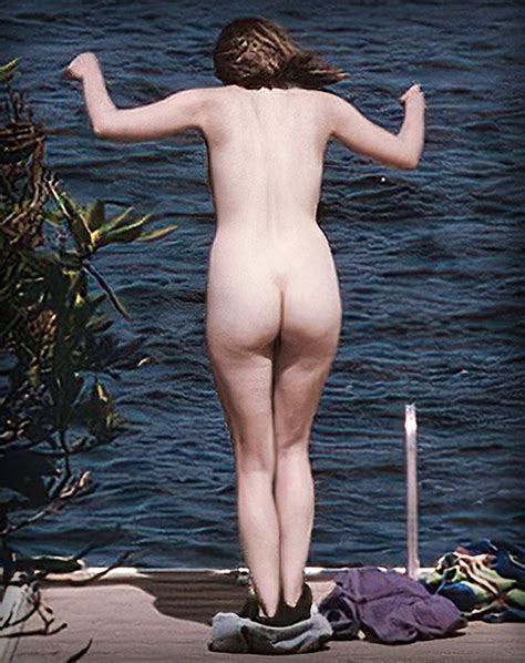 Elizabeth Olsen Rear Nude Other Crap