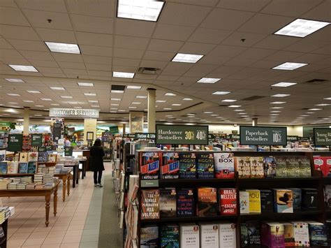 Barnes And Noble 20 Reviews Bookstores 1739 Olentangy River Rd