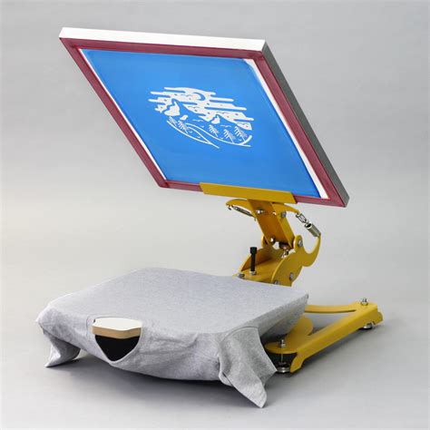 Günstiger tshirt druck für ganz österreich einfach t shirt selbst gestalten und bedrucken lassen mit eigenen texten, sprüchen, bildern oder motiven. T Shirts Zuhause Bedrucken