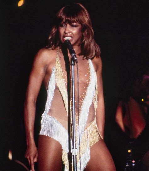 Tina Turner S Most Memorable Style Moments Throughout Her 42 Off