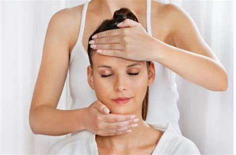 Top 10 Best Indian Head Massage Benefits Massage Near Me