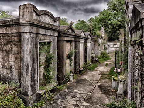 Wallpaper New Orleans Cemetery New Orleans Grave Yard 5120 X 3840