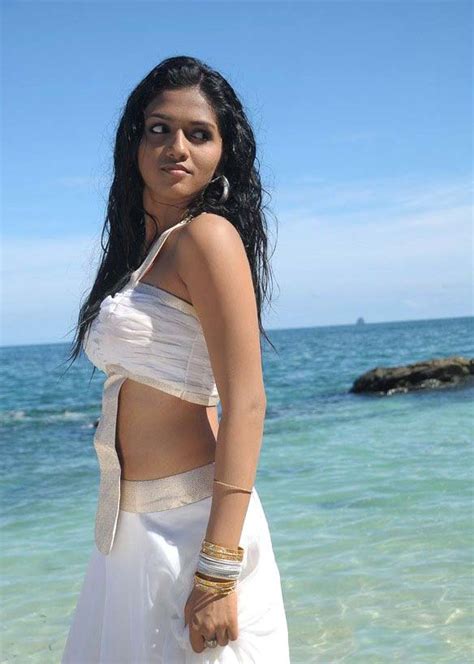 Gallery Boom Telugu Actress Sunaina Hot Pictures