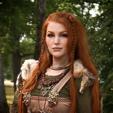 Girls and boys with strong personalities and confidence use up this style with ease. d0ac63173bf8c0354e8ce41ab714e253.jpg (736×736) | Medieval ...