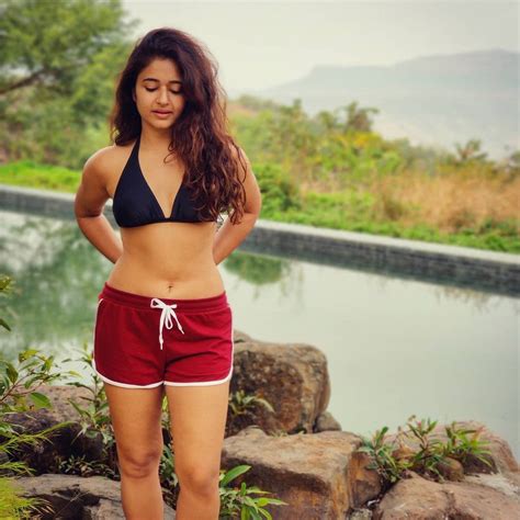 Poonam Bajwa Thighs Show Hot Photos Page 2 Spicy Photos And