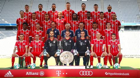 We did not find results for: Bayern München komplett: Neues Mannschaftsfoto