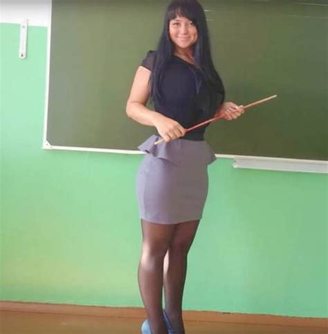 Sexy Teachers Who Could Teach You Some Naughty Things Pics