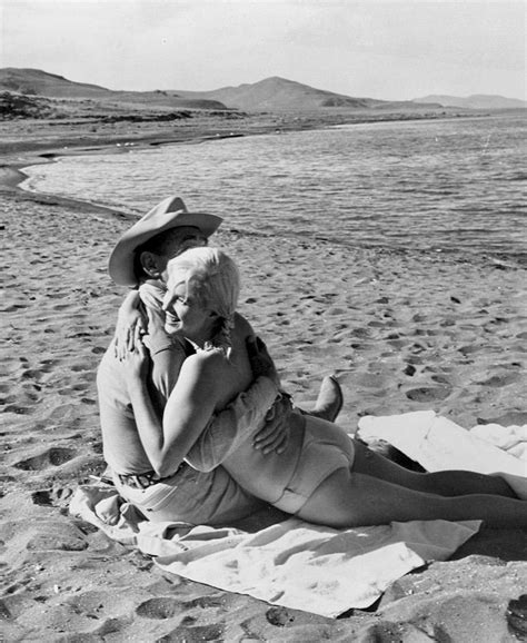 Marilyn Monroe And Clark Gable On The Set Of The Misfits