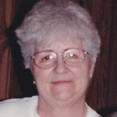 Julia Hayes Obituary