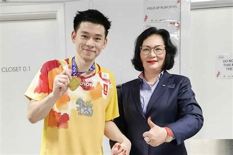 Bangkok Post Kunlavut Wins Thailand S First World Badminton Men S