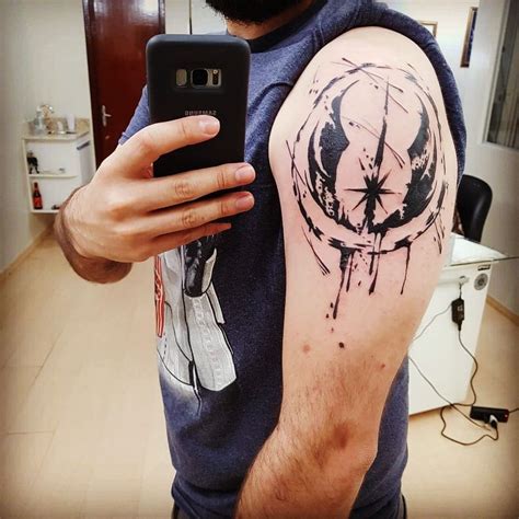 You can add a star wars quote to your tattoo design but it should be other than 'may the force be with you'. star wars jedi order tattoo | Cool Tats | Star wars tattoo ...