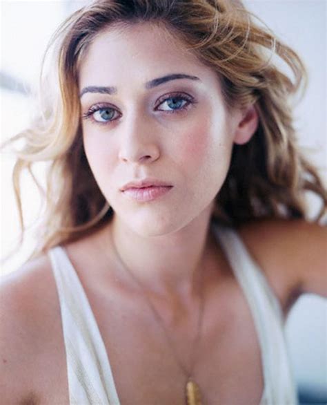 Lizzy Caplan Nue 128 Photos Biographie News De Stars LES STARS NUES