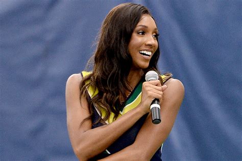 She played college basketball and volleyball at the university of georgia, worked as an analyst and host on the sec network and is now. Maria Taylor Can Continue As 'The Unicorn' If She Avoids ...
