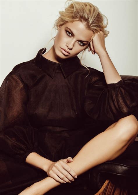 Hailey Clauson D`management