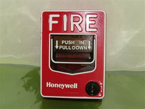 Honeywell S464g1007 Dual Action Fire Alarm Pull Station