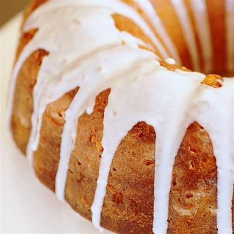 Beat the egg yolks well. Diabetic Pound Cake From Scratch : Pound cakes From-scratch recipes are always in style ... : 1 ...