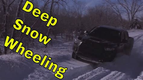 Toyota Tacoma And Toyota 4runner Snow Wheeling In Deep Snow Youtube