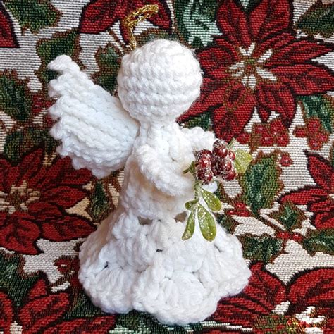 Mistletoe Christmas Angel Ornament Pattern Christmas Angels Angel