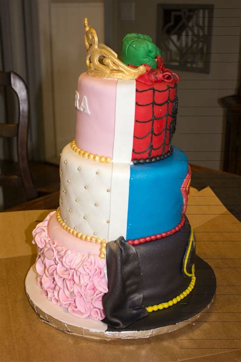 Ideas For Suoer Hero Cake Super Hero Birthday Cake Batman Superman